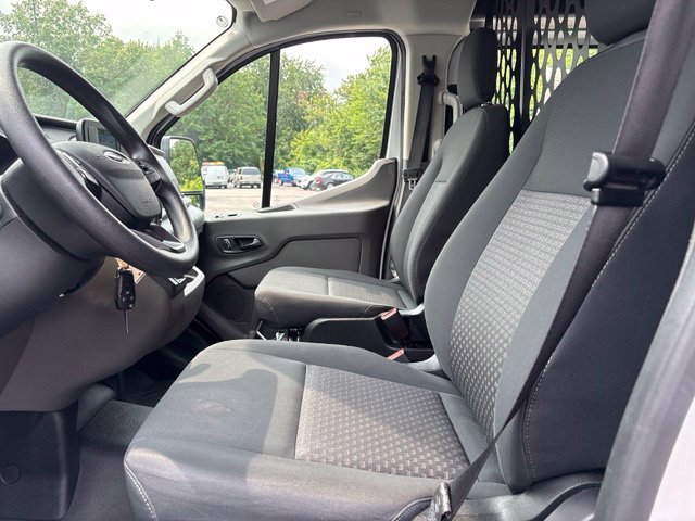 Used 2025 Ford Transit 250 Low Roof w/ Exterior Upgrade Package RWD image 30