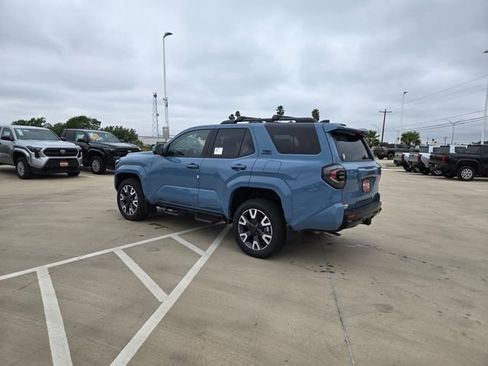 New 2026 Toyota 4Runner TRD Sport Premium AWD/4WD image 5