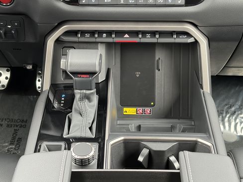 Certified 2026 Toyota Tundra Limited w/ TRD Off-Road Package AWD/4WD image 16