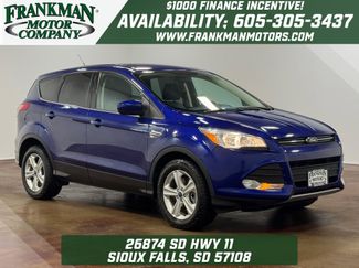 Used 2016 Ford Escape SE image 1