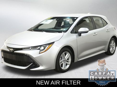 Used 2021 Toyota Corolla SE w/ SE Preferred Package image 5