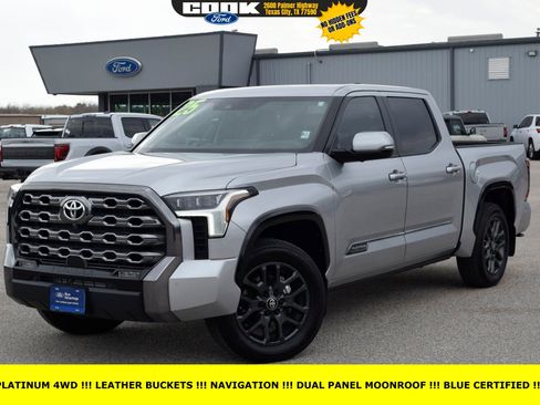 Used 2025 Toyota Tundra Platinum image 1