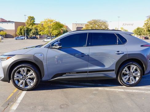 Used 2025 Subaru Solterra Touring w/ Touring Package image 11