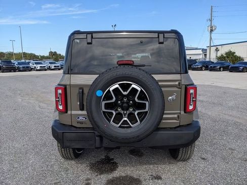 New 2026 Ford Bronco Outer Banks AWD/4WD image 5