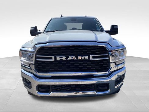 Used 2024 RAM 2500 Big Horn image 6