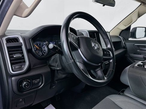 Used 2019 RAM 1500 Big Horn image 9