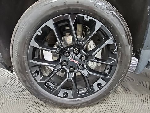 Used 2021 GMC Sierra 1500 SLT w/ SLT Premium Package image 43