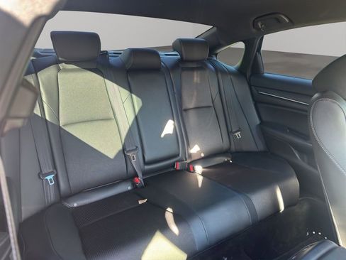 Used 2021 Honda Accord Sport image 19