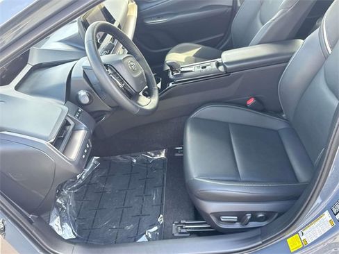 Used 2025 Toyota Prius Limited image 28