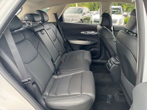 New 2026 Genesis GV70 2.5T Select AWD/4WD image 29