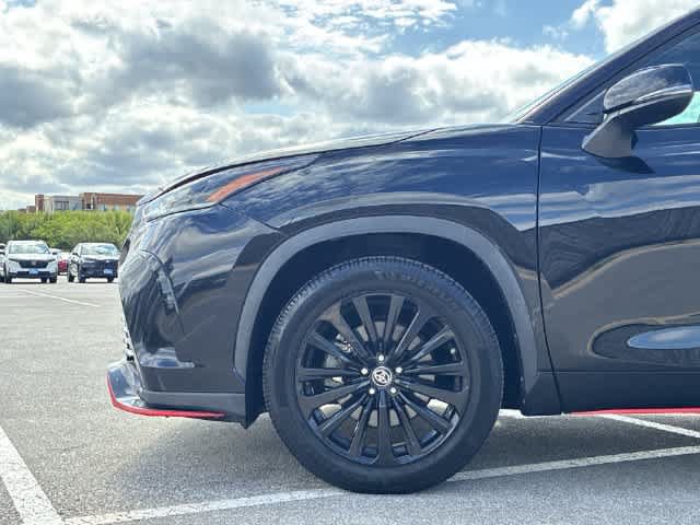 Used 2021 Toyota Highlander XSE FWD image 14