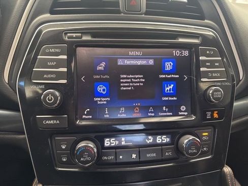 Used 2019 Nissan Maxima SR w/ Premium Package image 19