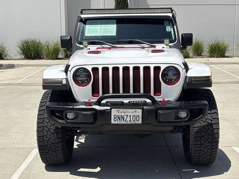 Used 2018 Jeep Wrangler Unlimited Rubicon AWD/4WD image 8