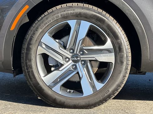 Used 2023 Kia Sorento SX Prestige image 28