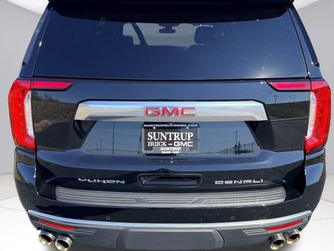 Used 2022 GMC Yukon Denali image 3