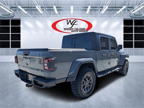 Used 2022 Jeep Gladiator Overland w/ Popular Equipment Package image 3