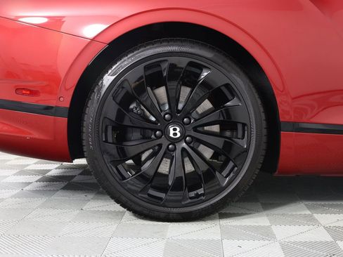 Used 2024 Bentley Continental GT AWD/4WD image 18