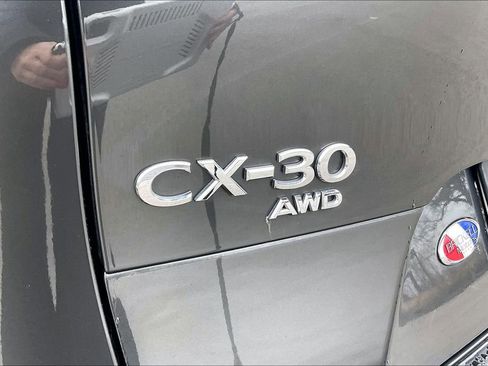 Used 2022 MAZDA CX-30 AWD 2.5 S w/ Premium Package image 32