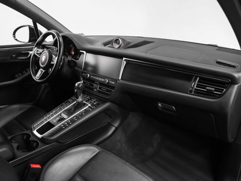 Used 2021 Porsche Macan GTS image 26