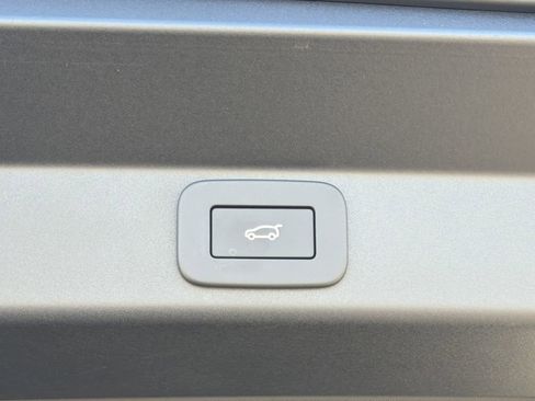 New 2026 Land Rover Range Rover Sport Dynamic SE image 13