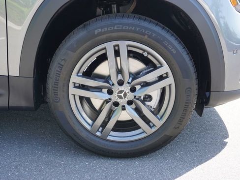 Certified 2025 Mercedes-Benz GLB 250 image 17