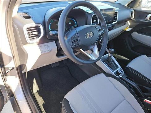 New 2026 Hyundai Venue SEL FWD image 10