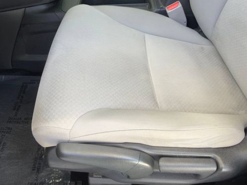 Used 2015 Honda CR-V LX image 5