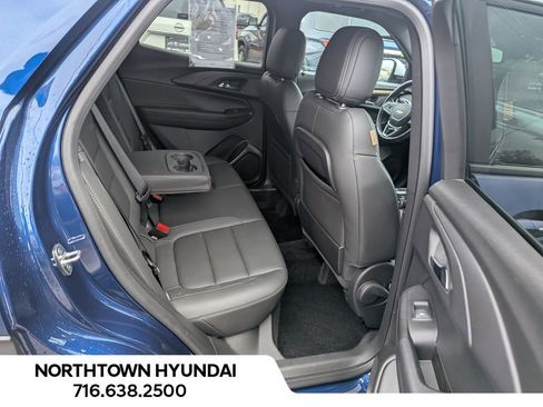 Used 2023 Chevrolet TrailBlazer ACTIV w/ Convenience Package image 32