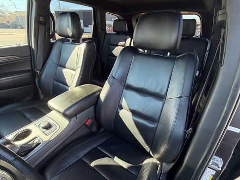 Used 2018 Jeep Grand Cherokee Limited image 10