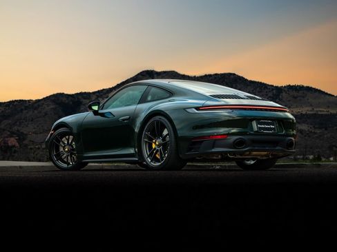Used 2024 Porsche 911 Carrera 4 GTS AWD/4WD image 3