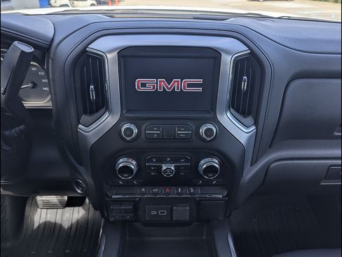 Used 2020 GMC Sierra 1500 Elevation w/ Elevation Value Package AWD/4WD image 32