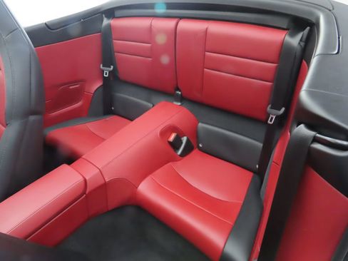 Used 2025 Porsche 911 Carrera image 29