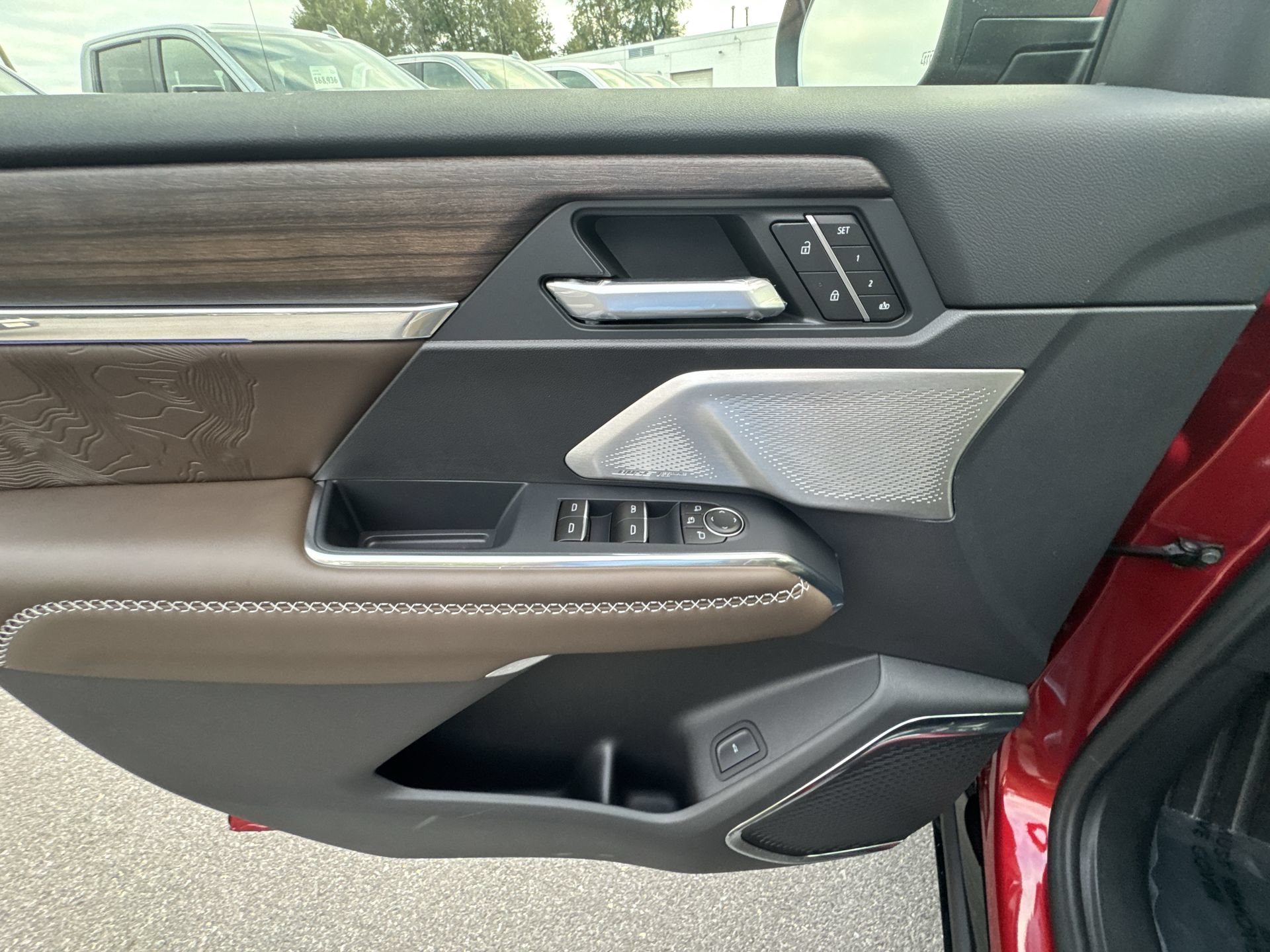New 2027 GMC Acadia Denali Ultimate AWD/4WD image 15