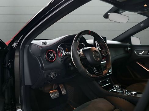 Used 2018 Mercedes-Benz GLA 45 AMG 4MATIC image 31