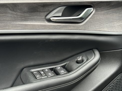 New 2026 Jeep Grand Cherokee L 4WD image 13