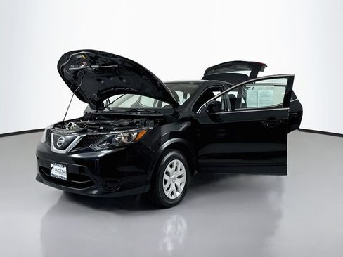 Used 2019 Nissan Rogue Sport S AWD/4WD image 17