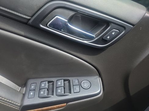 Used 2017 Chevrolet Tahoe LT AWD/4WD image 12