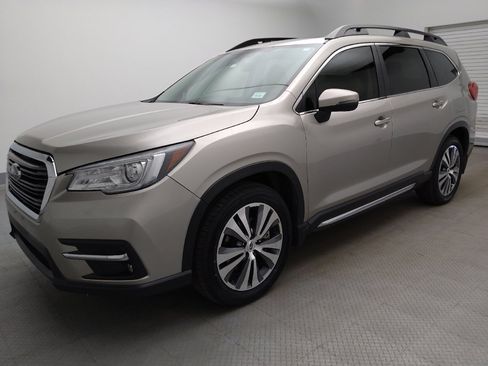Used 2020 Subaru Ascent Limited w/ Technology Package AWD/4WD image 2