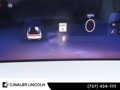 Used 2026 Lincoln Nautilus Premier w/ Equipment Group 102A AWD/4WD image 23