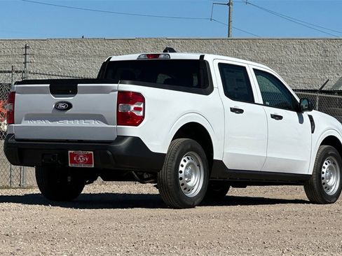 New 2025 Ford Maverick XL image 4