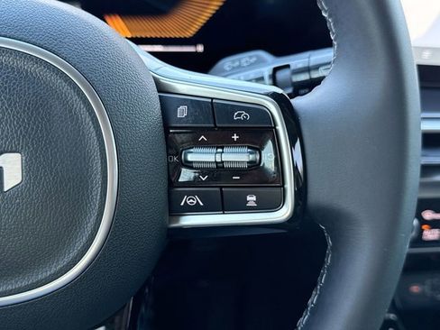 New 2025 Kia Sorento S w/ Panoramic Sunroof Package image 26