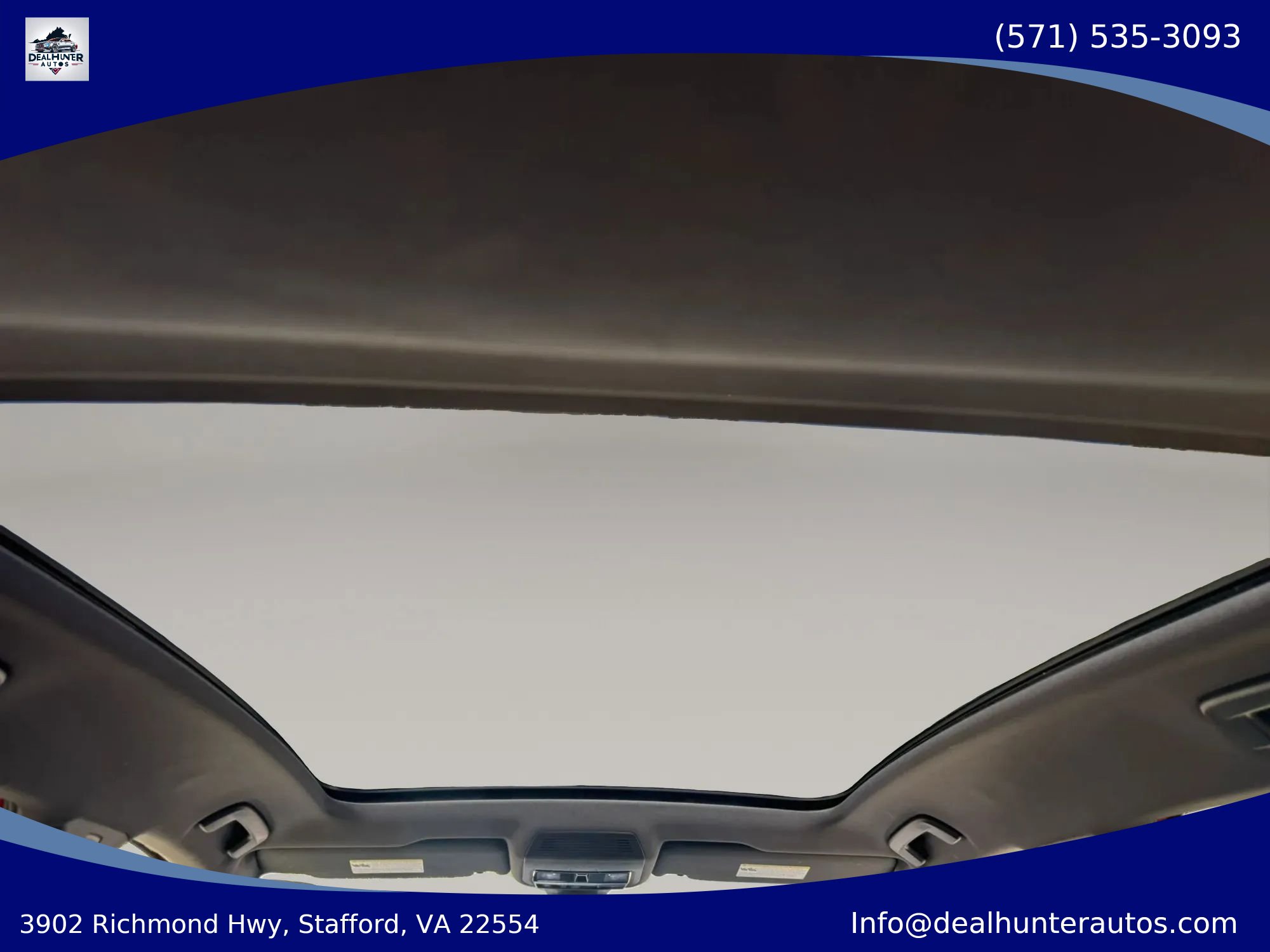 Used 2023 Volkswagen ID.4 Pro S Plus RWD image 21