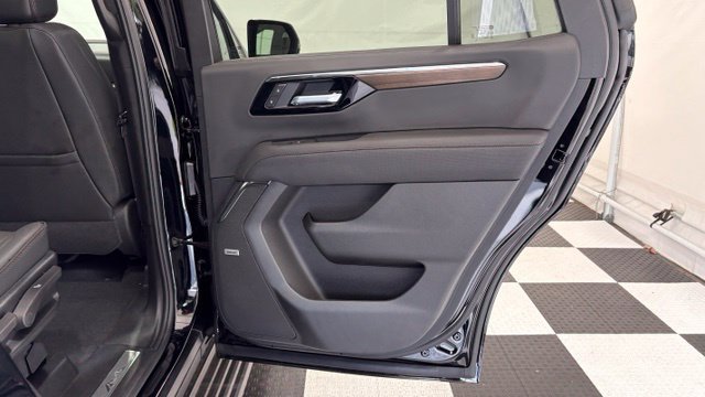 New 2026 Chevrolet Tahoe High Country AWD/4WD image 32
