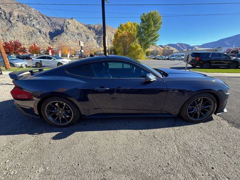 Used 2024 Ford Mustang Dark Horse image 40