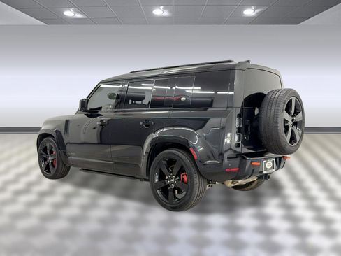 Used 2023 Land Rover Defender 110 X AWD/4WD image 3
