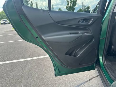 Used 2019 Chevrolet Equinox LT FWD image 16