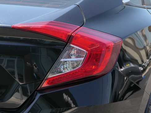 Used 2019 Honda Civic LX image 4