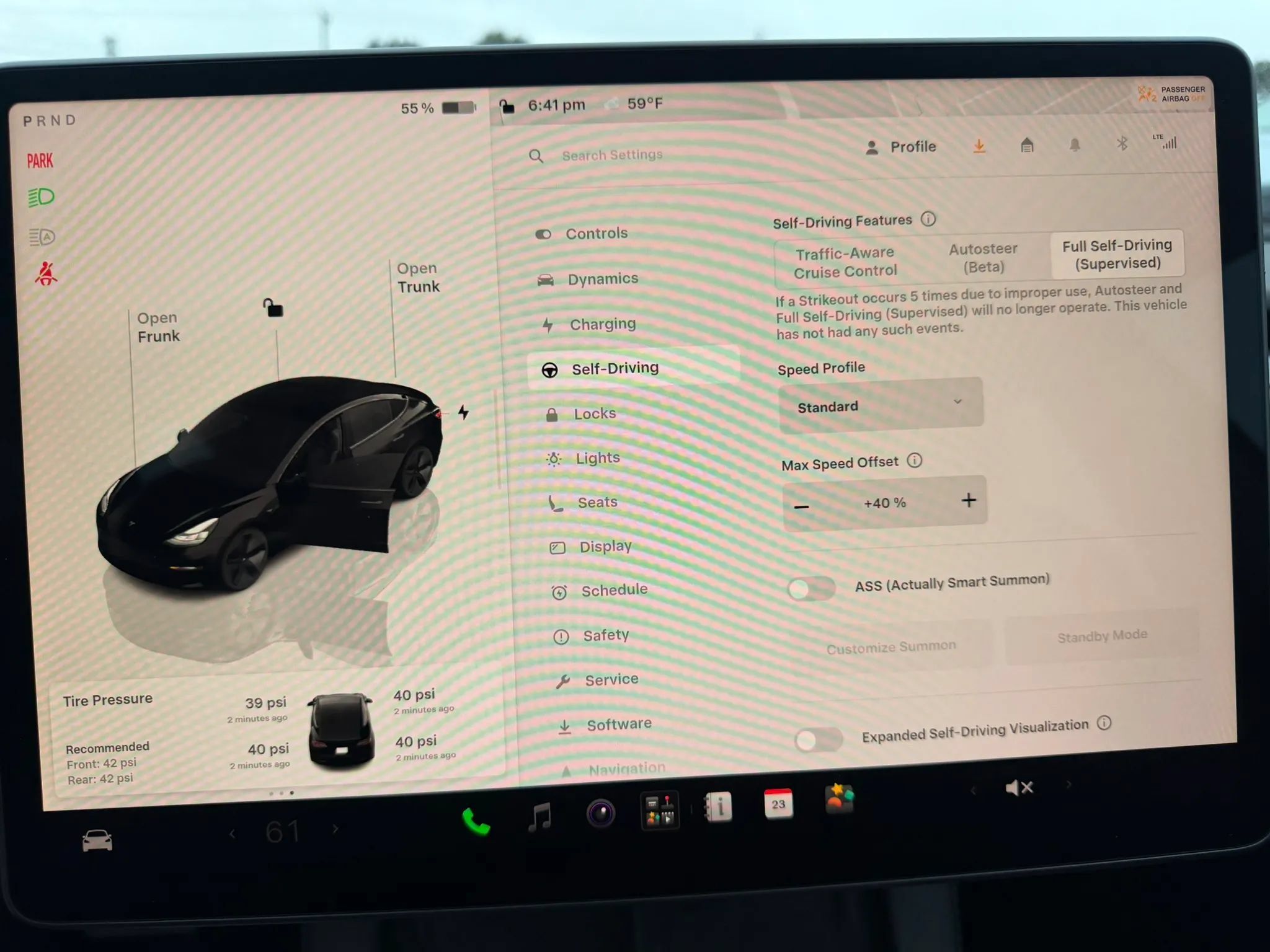 Used 2023 Tesla Model 3 Standard Range RWD image 19