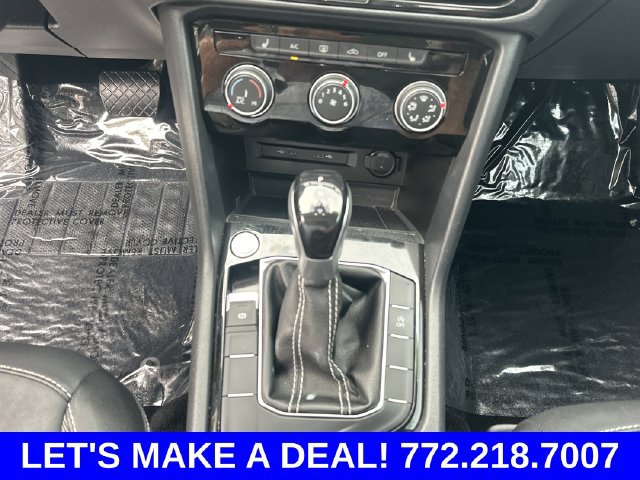 Certified 2023 Volkswagen Taos SE w/ Panoramic Sunroof Package FWD image 23