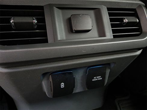 Used 2021 Ford F150 XLT w/ Equipment Group 302A High image 10